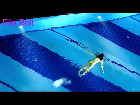❤️ Hindi ko mapigilang panoorin, ang batang blonde ay nahuling lumalangoy nang hubo't hubad sa ELLA BOLT resort pool ❤ Sex video sa tl.camporner.top